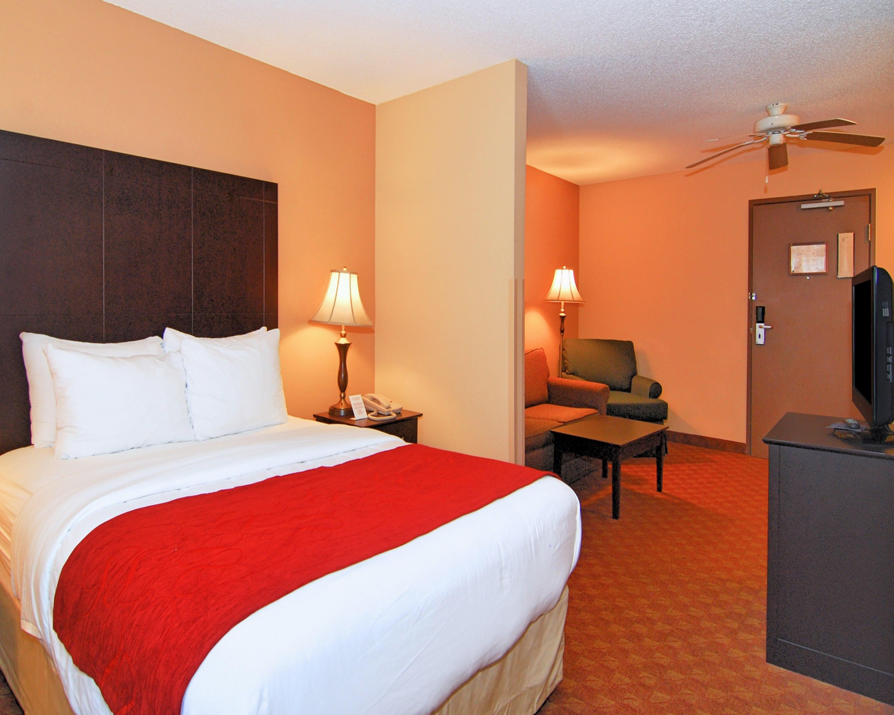 La Quinta Inn & Suites By Wyndham Memphis I-240 Екстер'єр фото